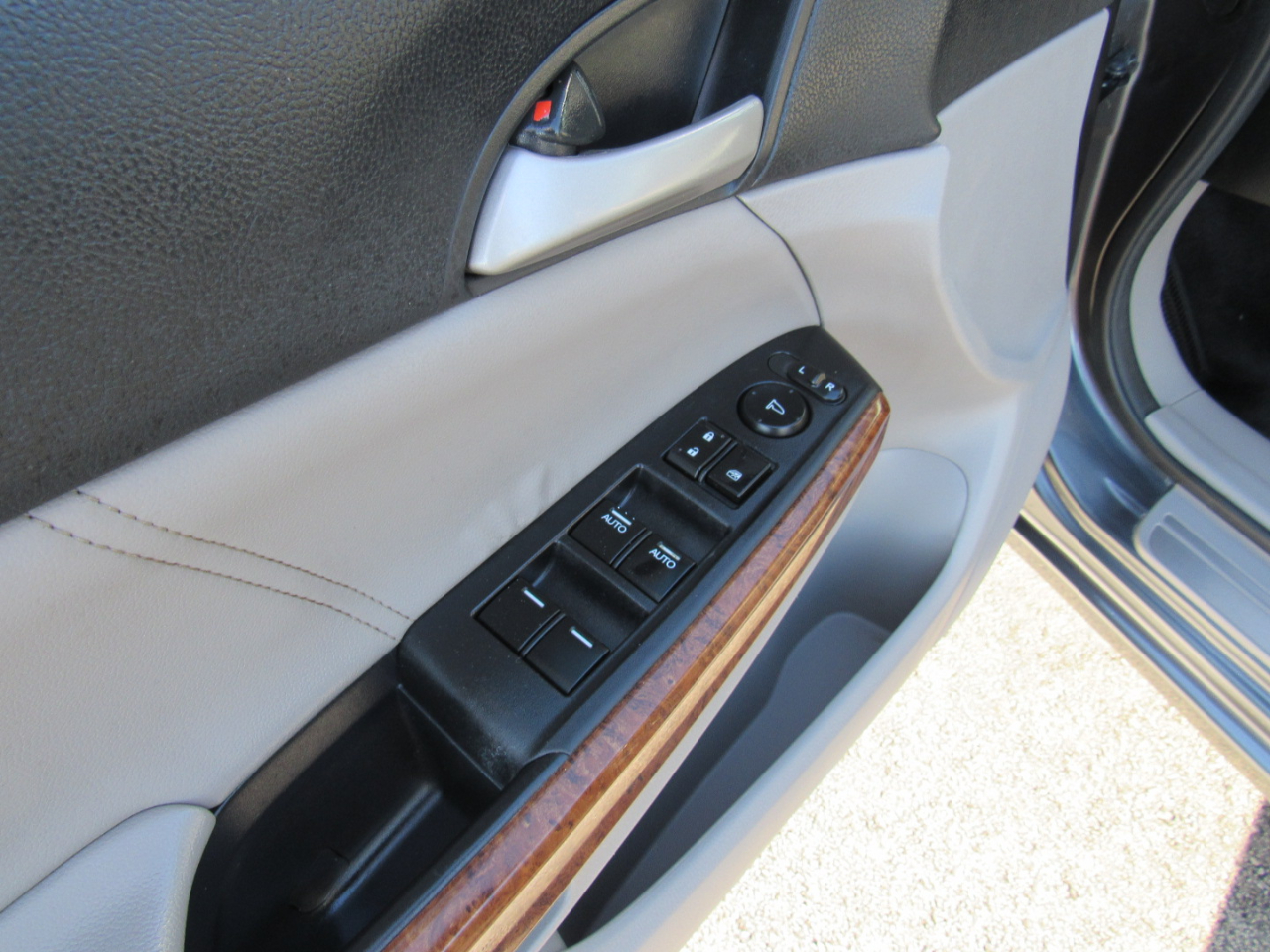 Honda Accord Sdn 4dr I4 Auto EX-L 2012