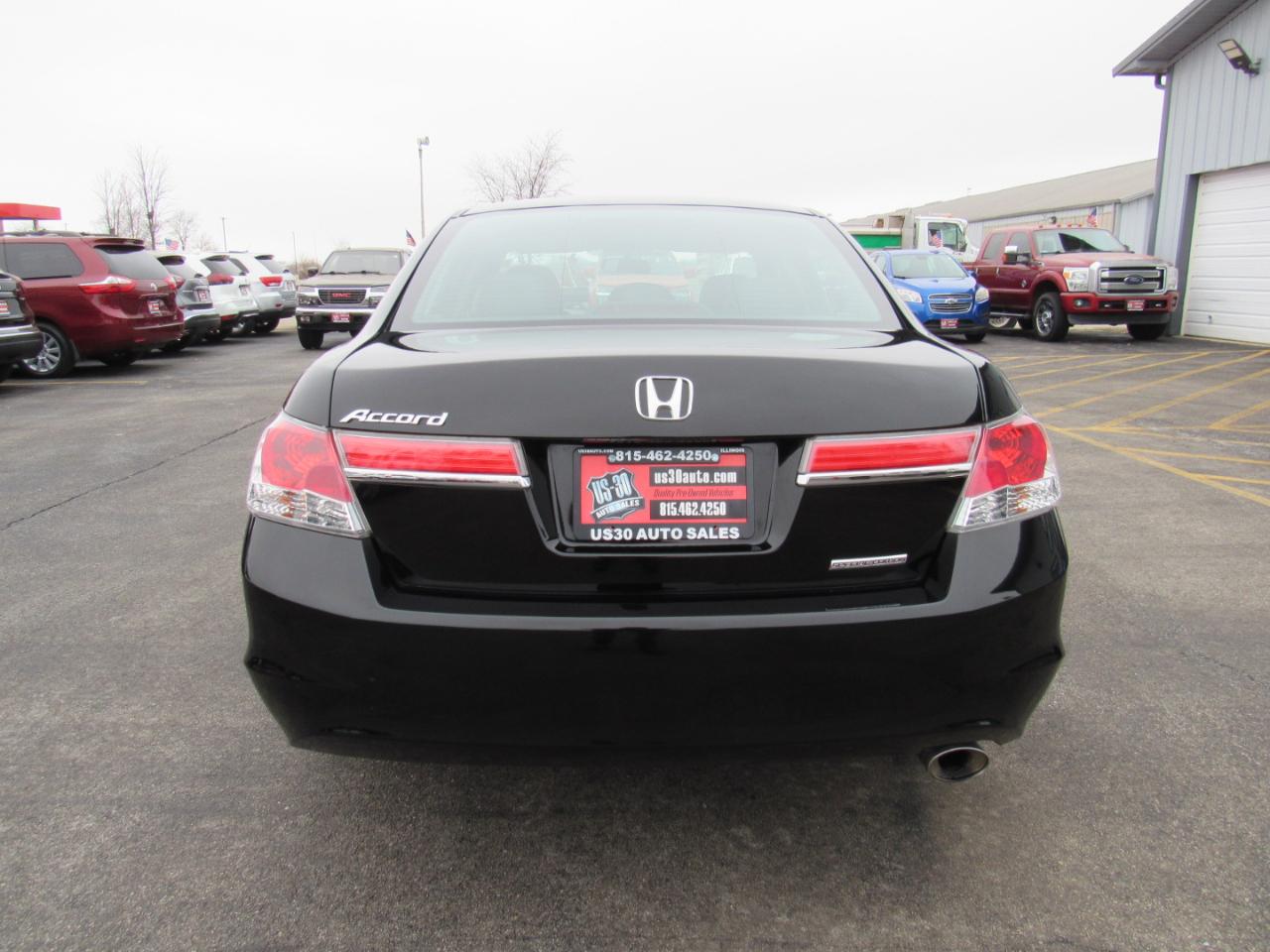 Honda Accord Sdn 4dr I4 Auto SE 2012