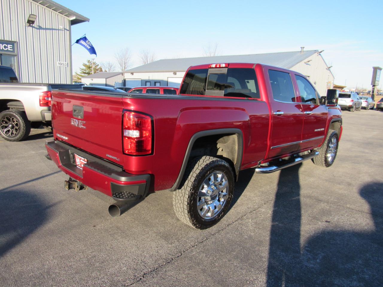 GMC Sierra 2500HD 4WD Crew Cab 153.7" Denali 2018