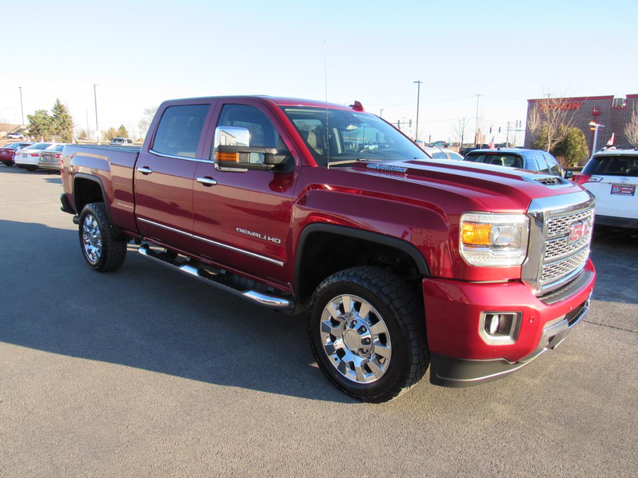 GMC Sierra 2500HD 4WD Crew Cab 153.7" Denali 2018
