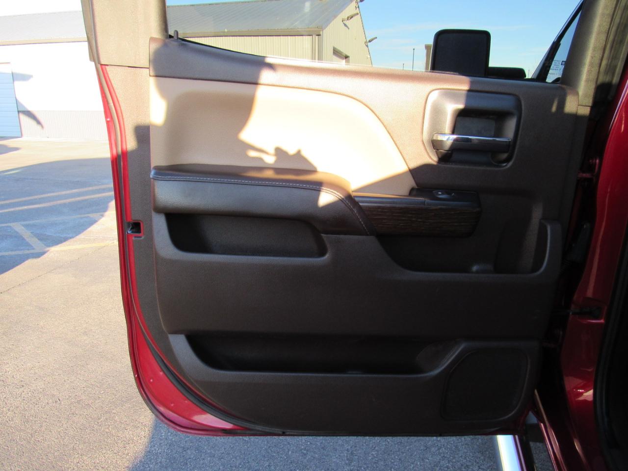 GMC Sierra 2500HD 4WD Crew Cab 153.7" Denali 2018