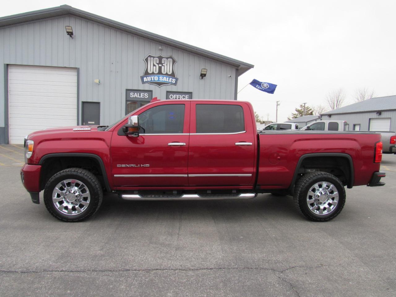 GMC Sierra 2500HD 4WD Crew Cab 153.7" Denali 2018