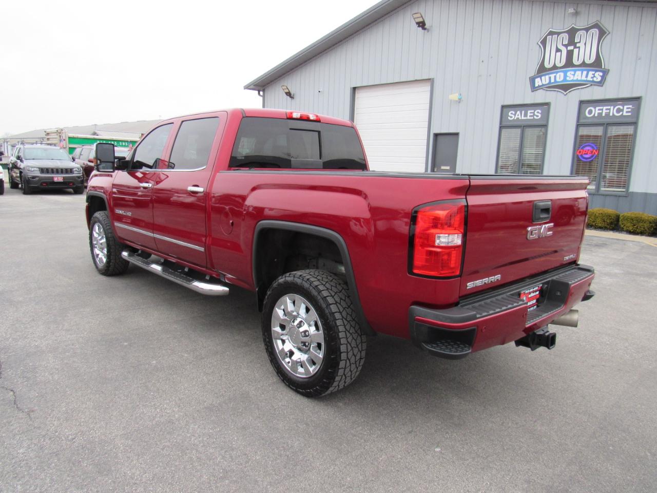 GMC Sierra 2500HD 4WD Crew Cab 153.7" Denali 2018