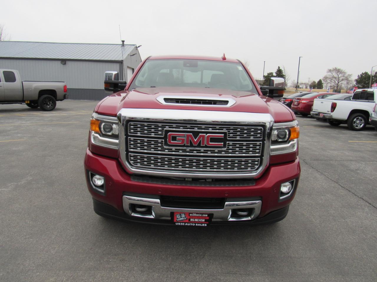 GMC Sierra 2500HD 4WD Crew Cab 153.7" Denali 2018