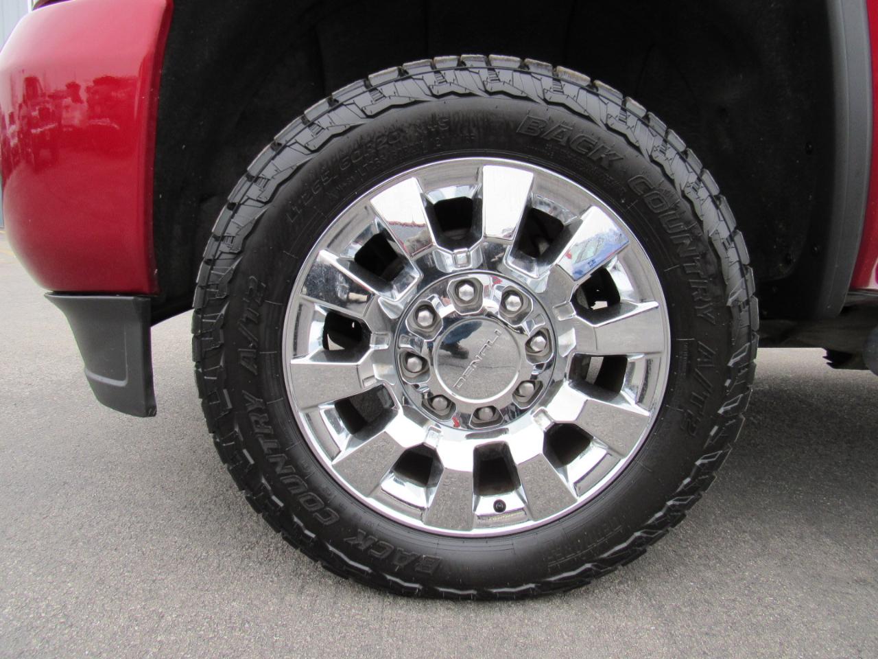 GMC Sierra 2500HD 4WD Crew Cab 153.7" Denali 2018