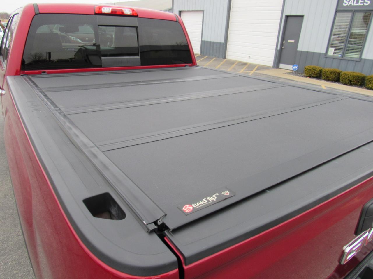 GMC Sierra 2500HD 4WD Crew Cab 153.7" Denali 2018