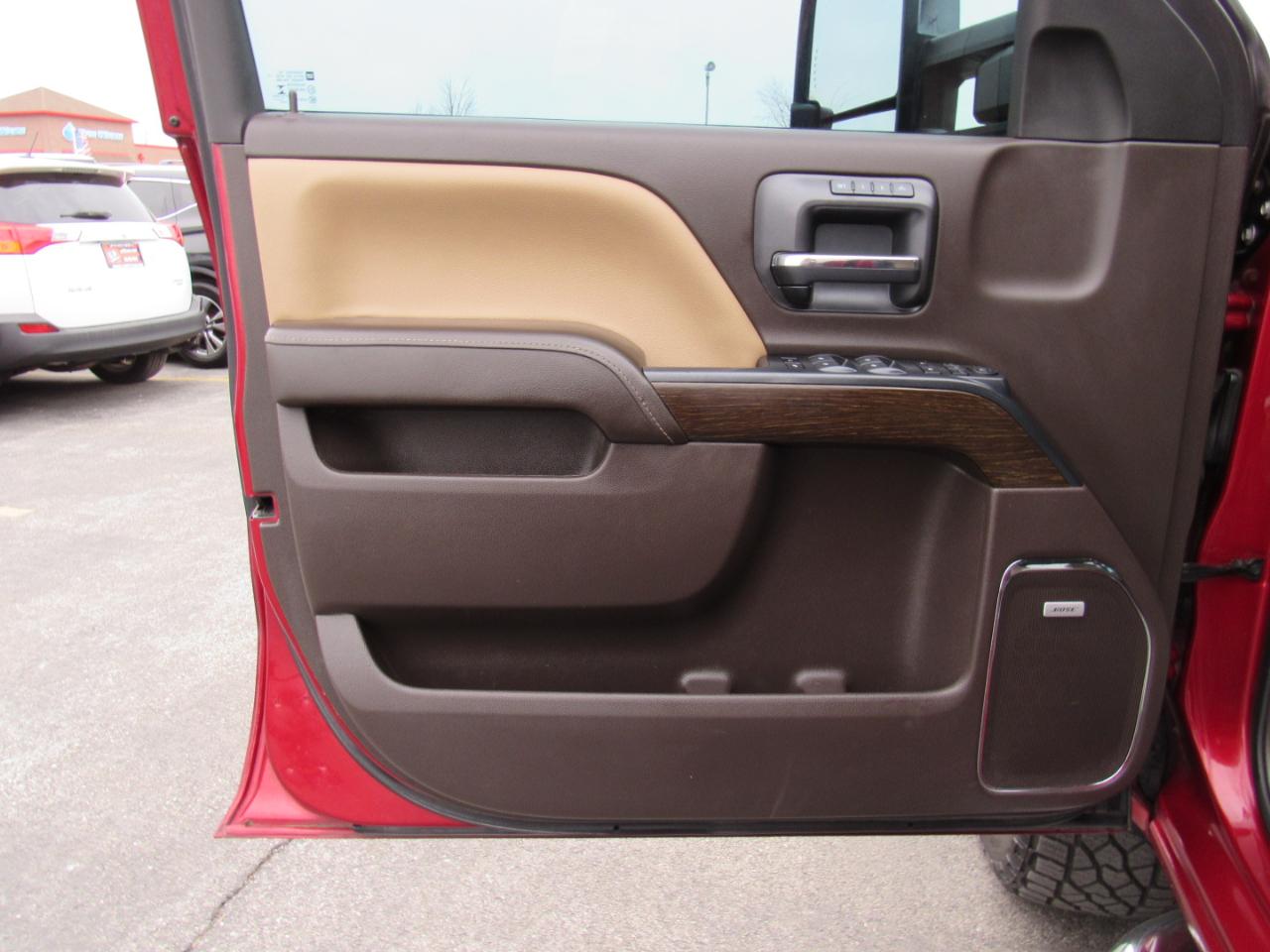 GMC Sierra 2500HD 4WD Crew Cab 153.7" Denali 2018