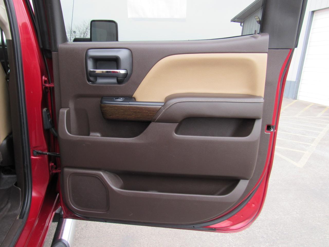 GMC Sierra 2500HD 4WD Crew Cab 153.7" Denali 2018