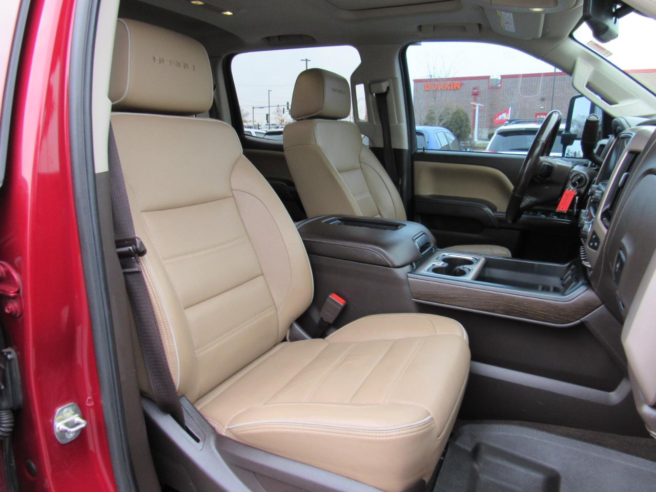 GMC Sierra 2500HD 4WD Crew Cab 153.7" Denali 2018