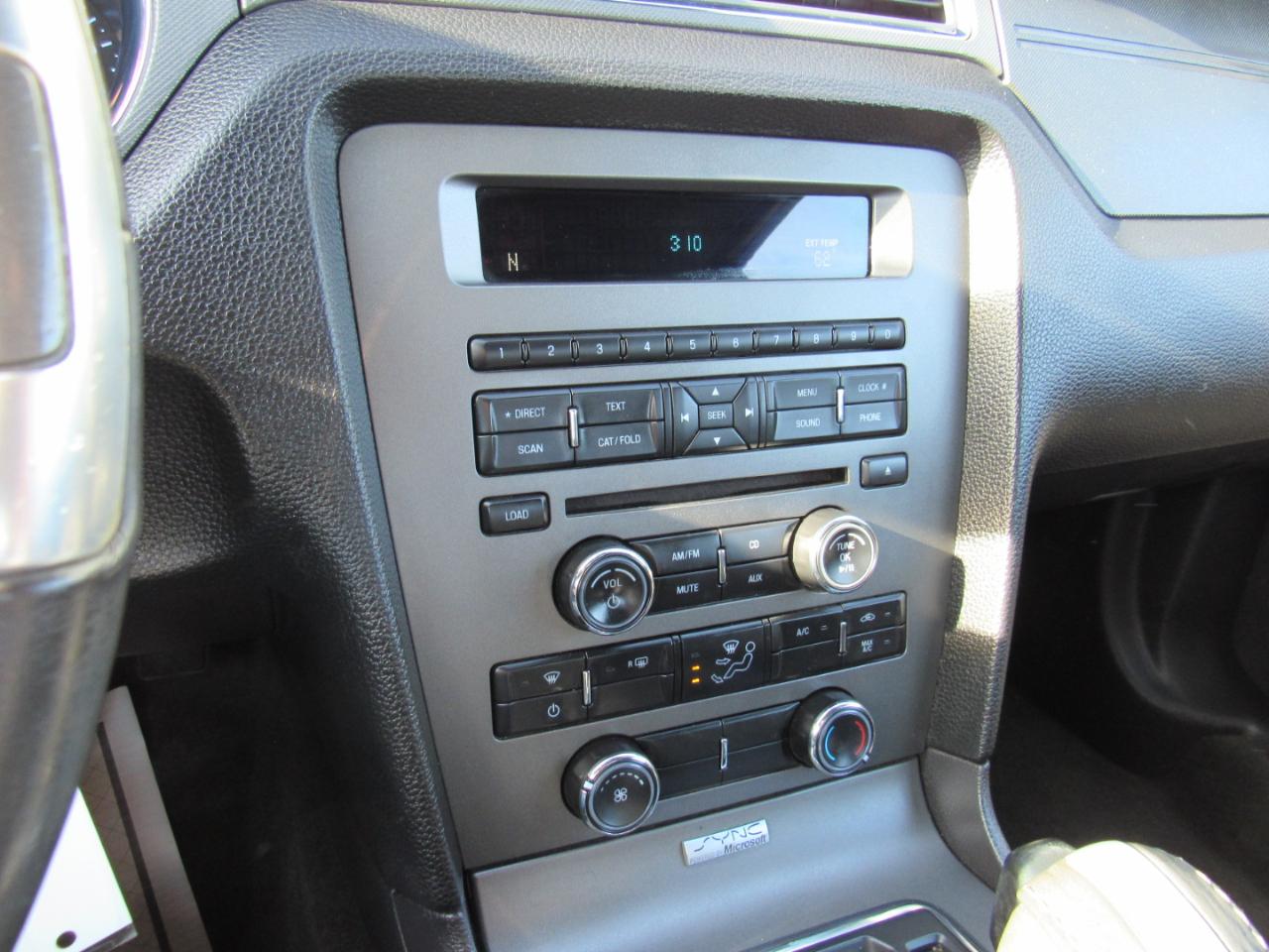 Ford Mustang 2dr Conv V6 2014