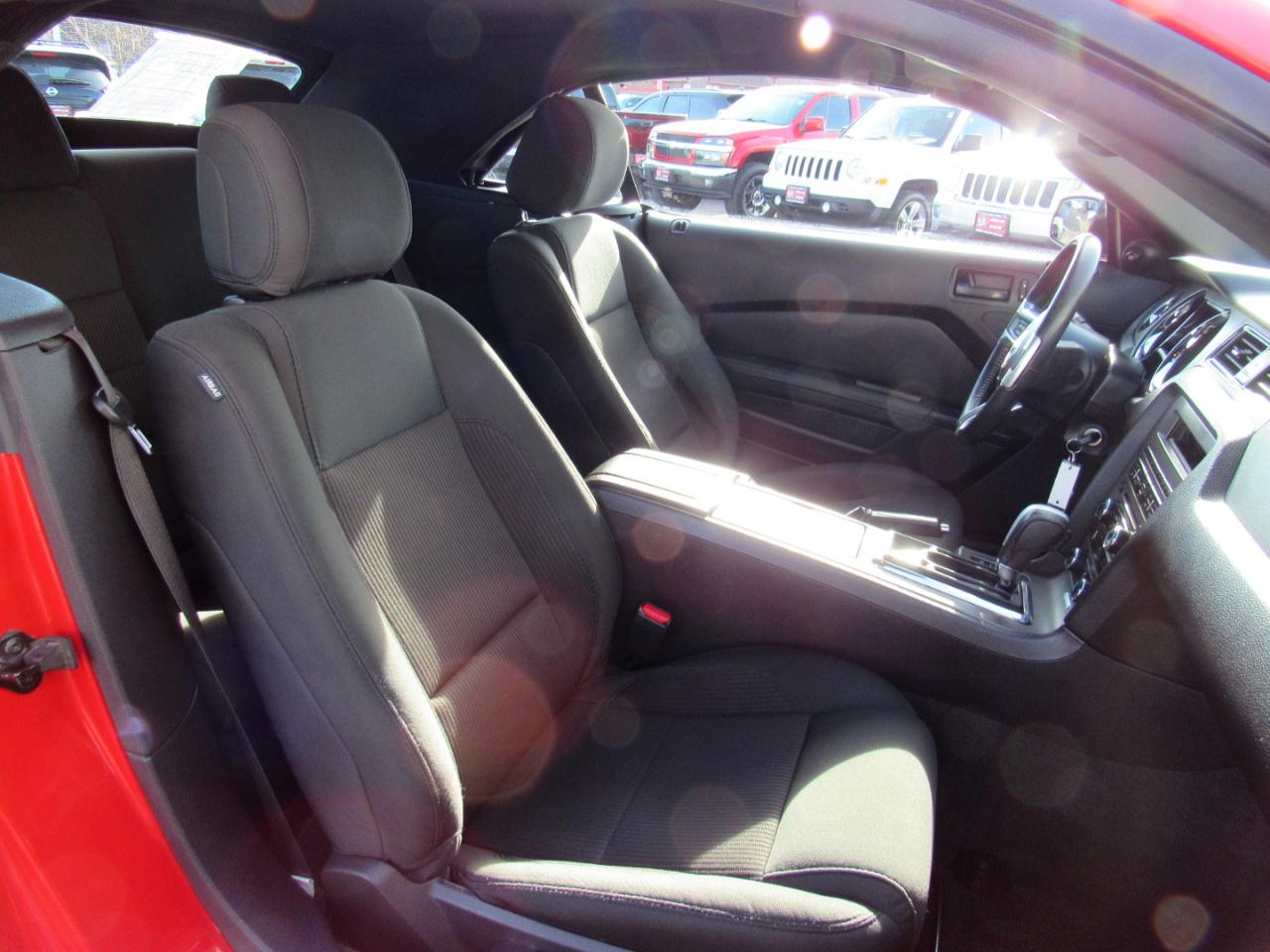 Ford Mustang 2dr Conv V6 2014