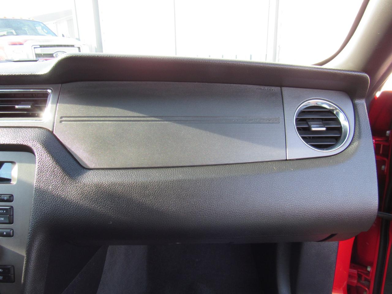 Ford Mustang 2dr Conv V6 2014