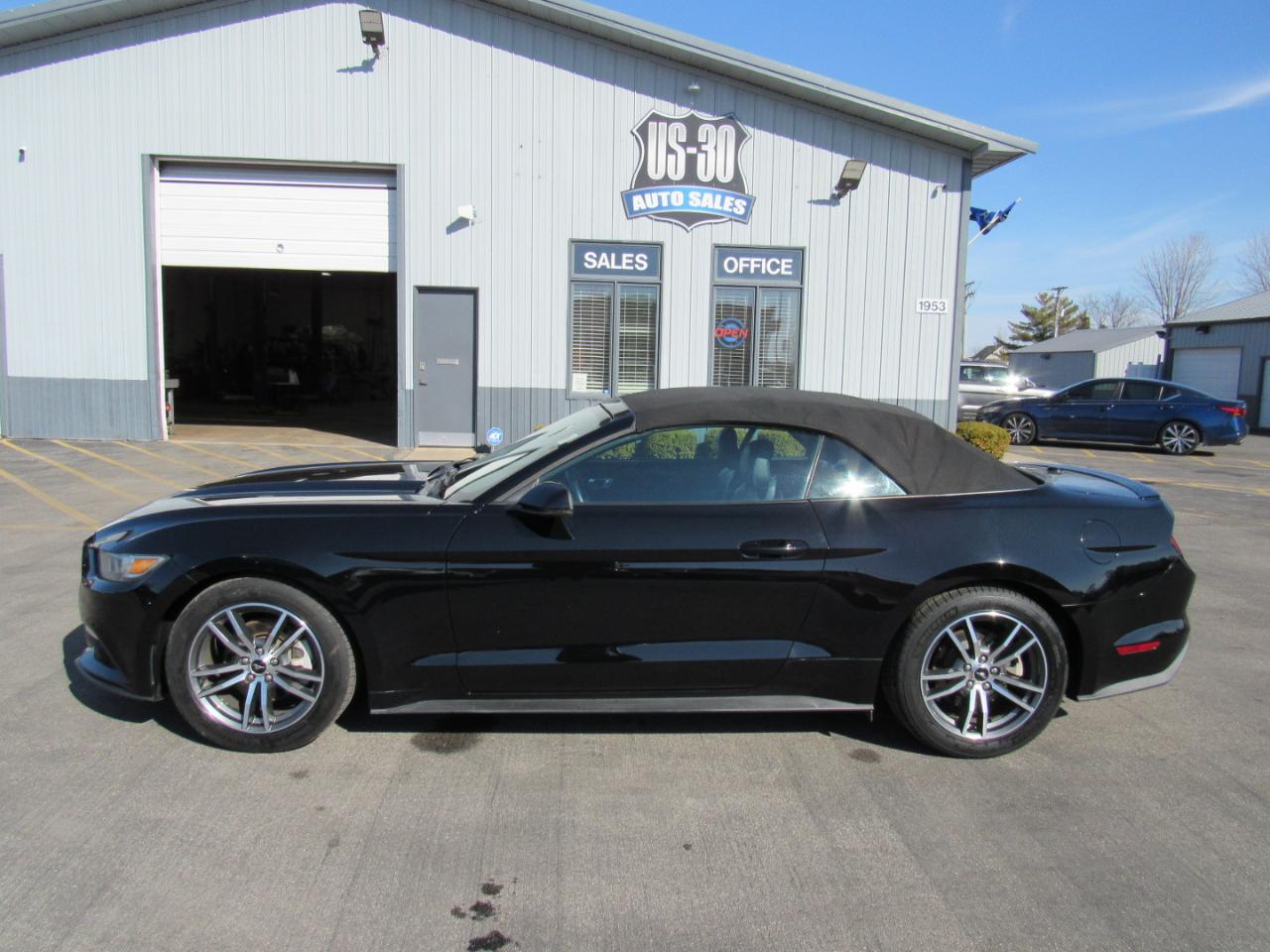 Ford Mustang 2dr Conv EcoBoost Premium 2016