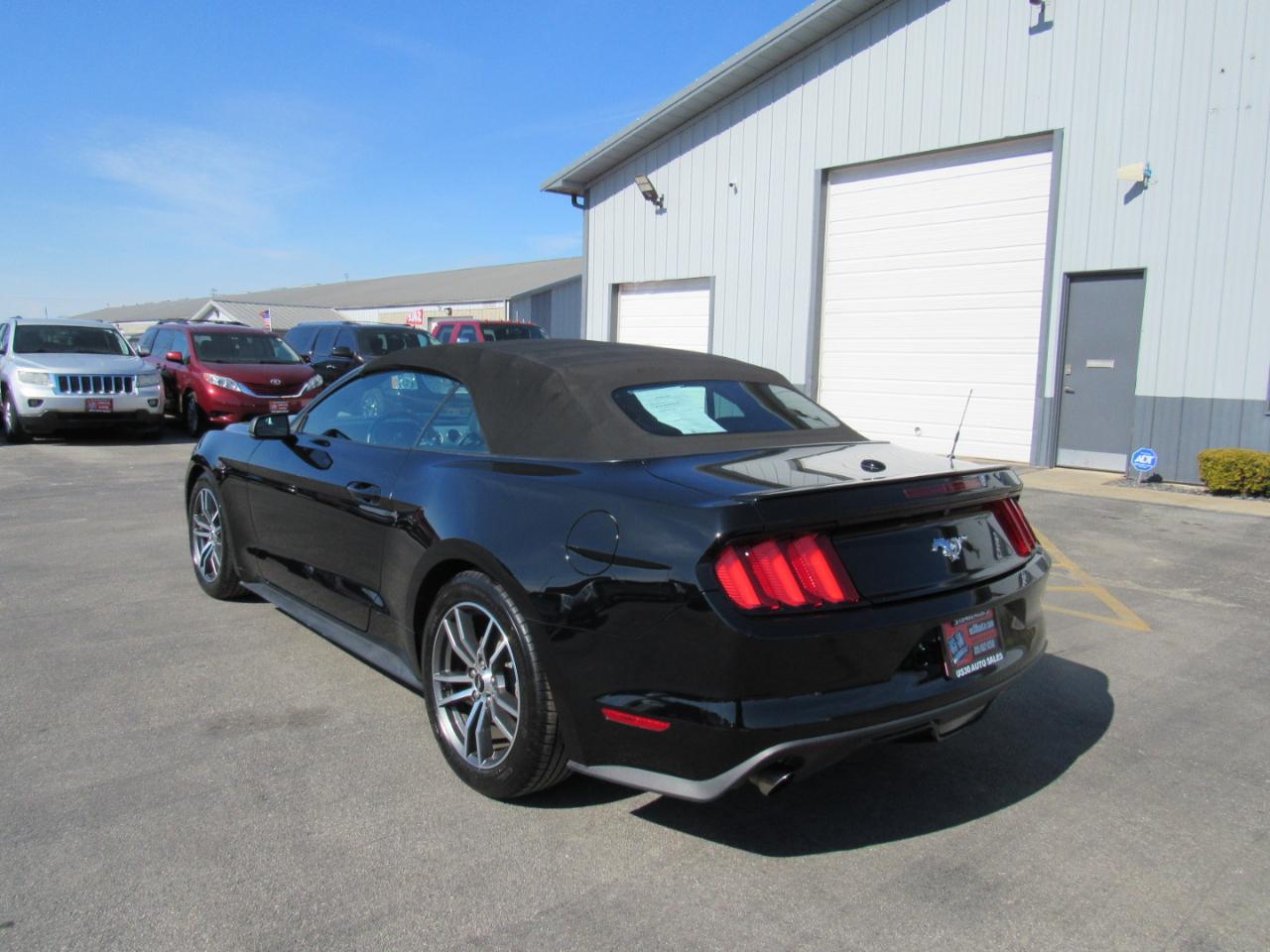 Ford Mustang 2dr Conv EcoBoost Premium 2016