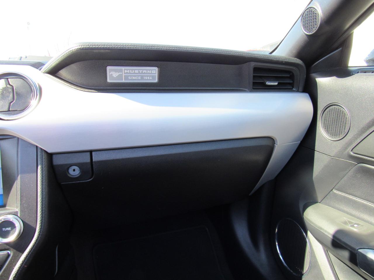 Ford Mustang 2dr Conv EcoBoost Premium 2016
