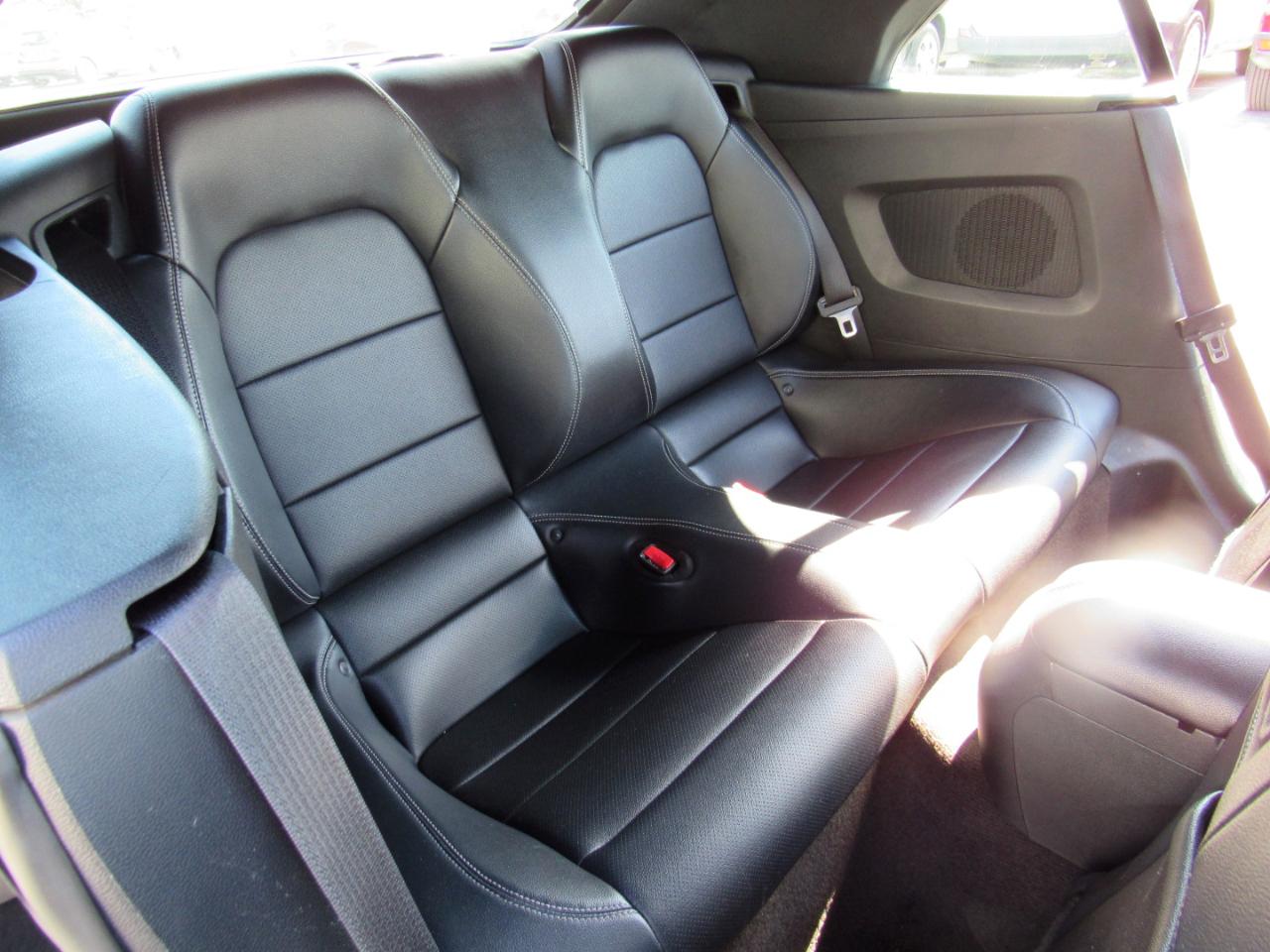 Ford Mustang 2dr Conv EcoBoost Premium 2016