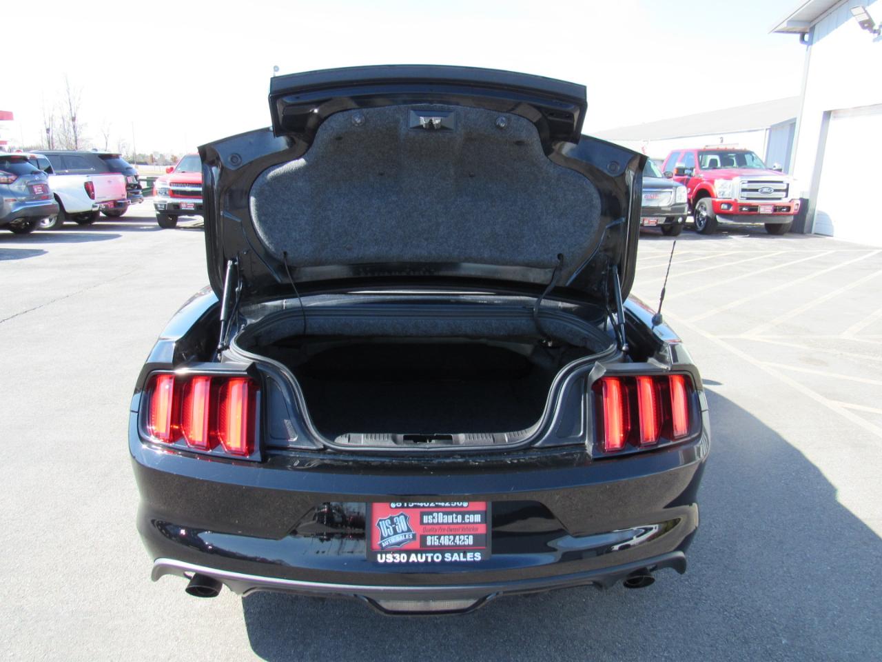 Ford Mustang 2dr Conv EcoBoost Premium 2016