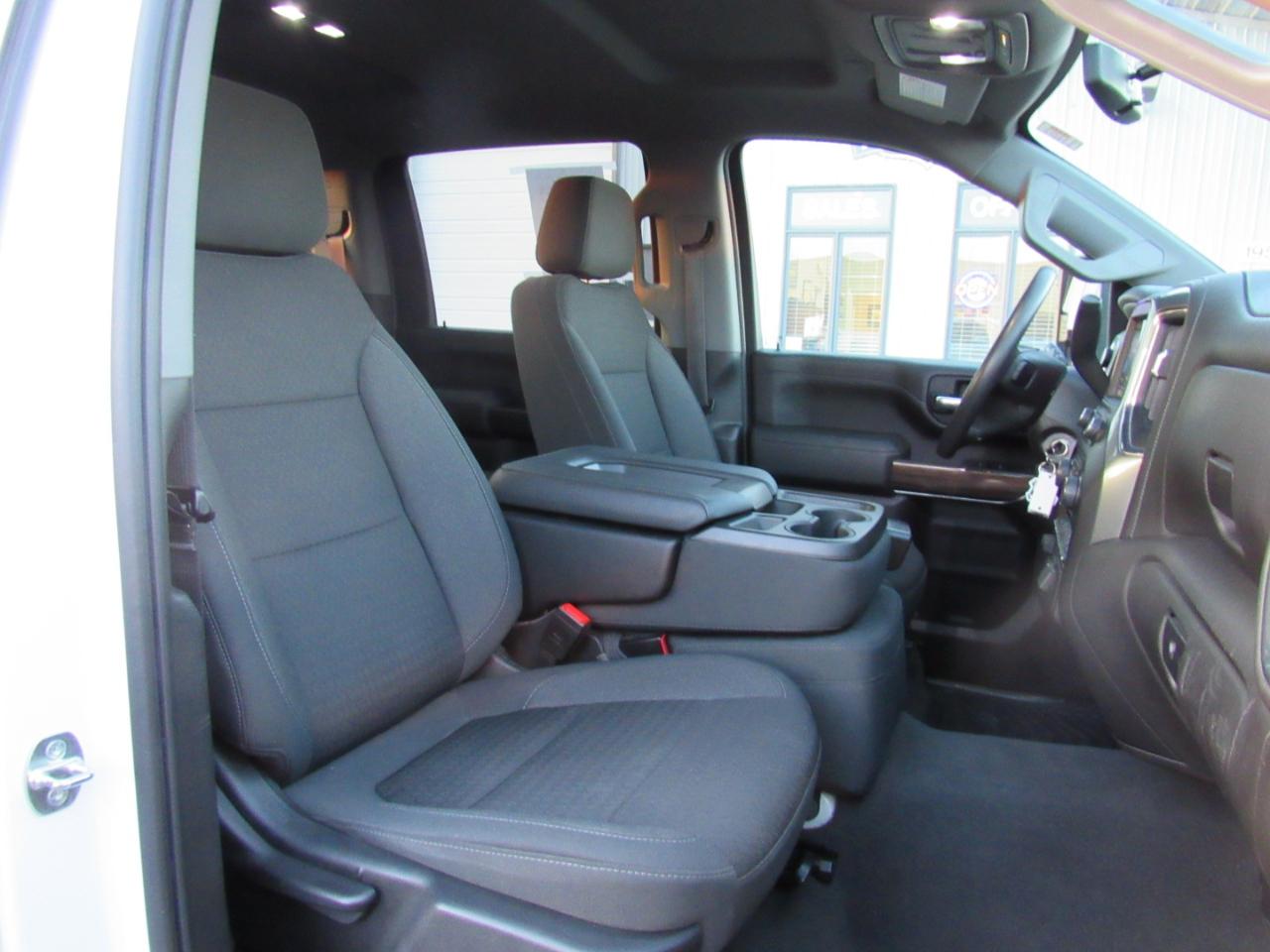 Chevrolet Silverado 2500HD 4WD Crew Cab 159" LT 2021