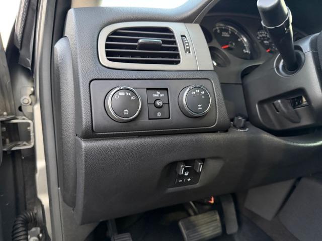 Chevrolet Silverado 2500HD 4WD Ext Cab 144.2" LTZ 2013