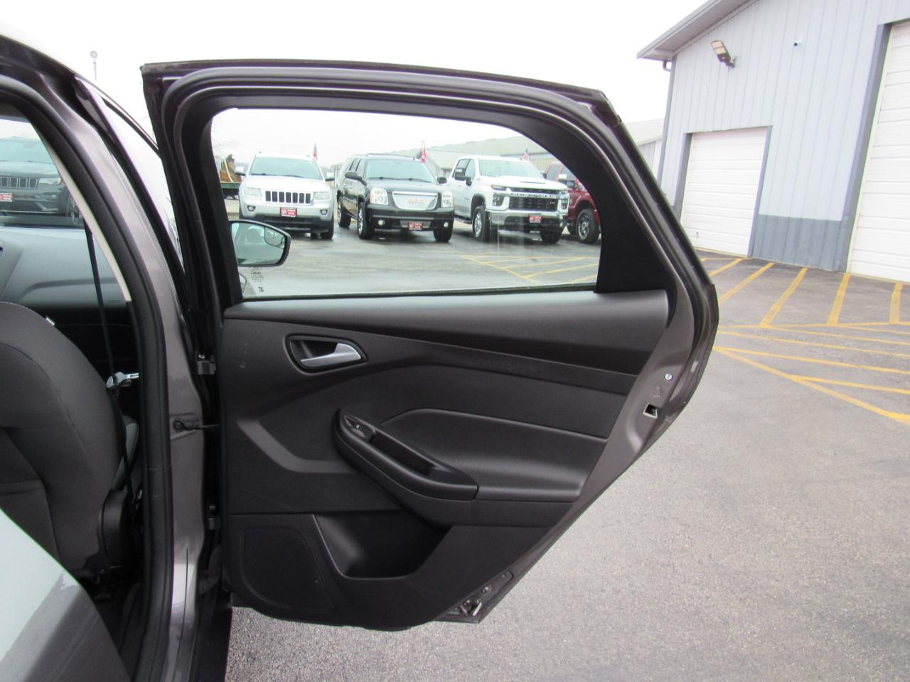 Ford Focus 5dr HB SE 2014