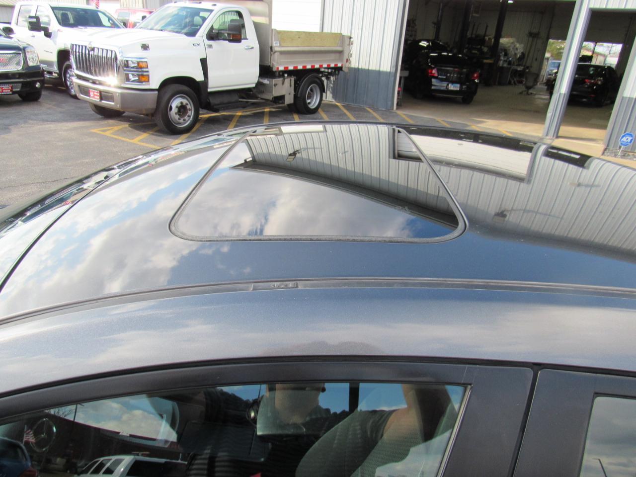 Mazda MAZDA3 4dr Sdn Auto i Touring 2010