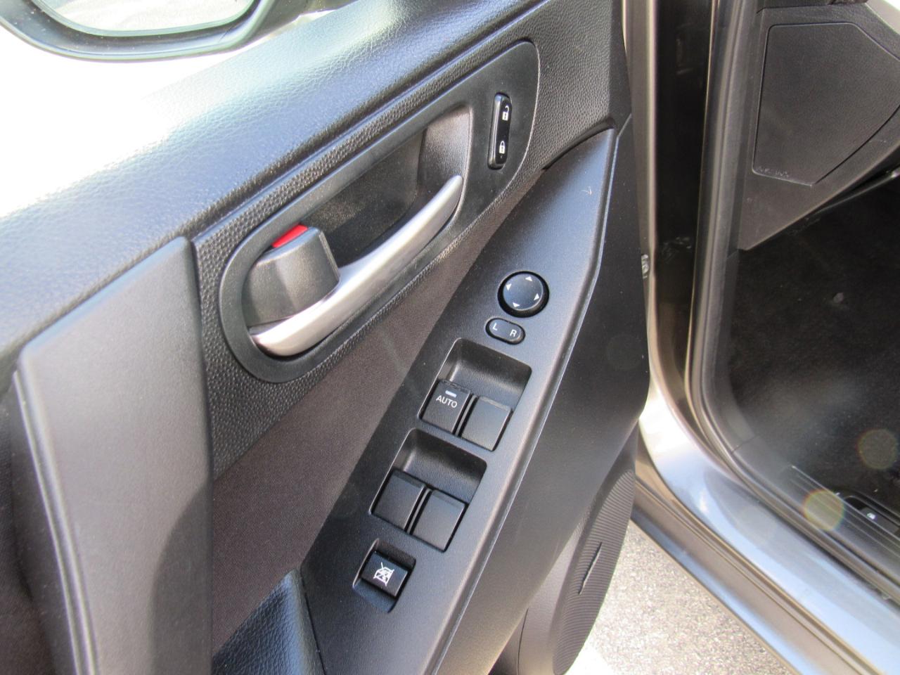 Mazda MAZDA3 4dr Sdn Auto i Touring 2010