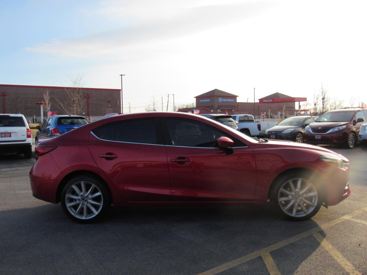 Mazda Mazda3 4-Door Grand Touring Auto 2017