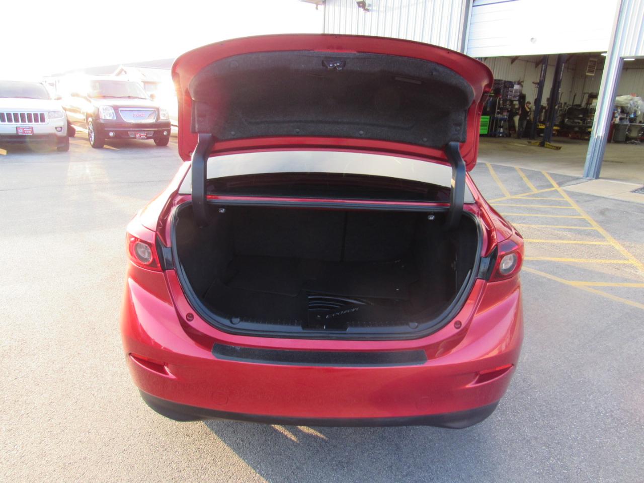 Mazda Mazda3 4-Door Grand Touring Auto 2017