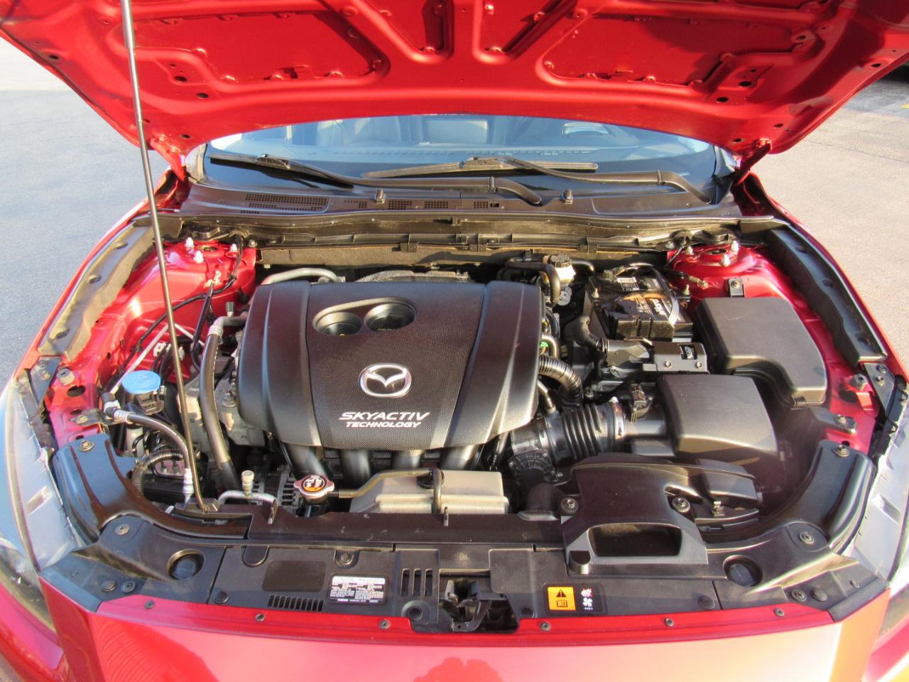 Mazda Mazda3 4-Door Grand Touring Auto 2017