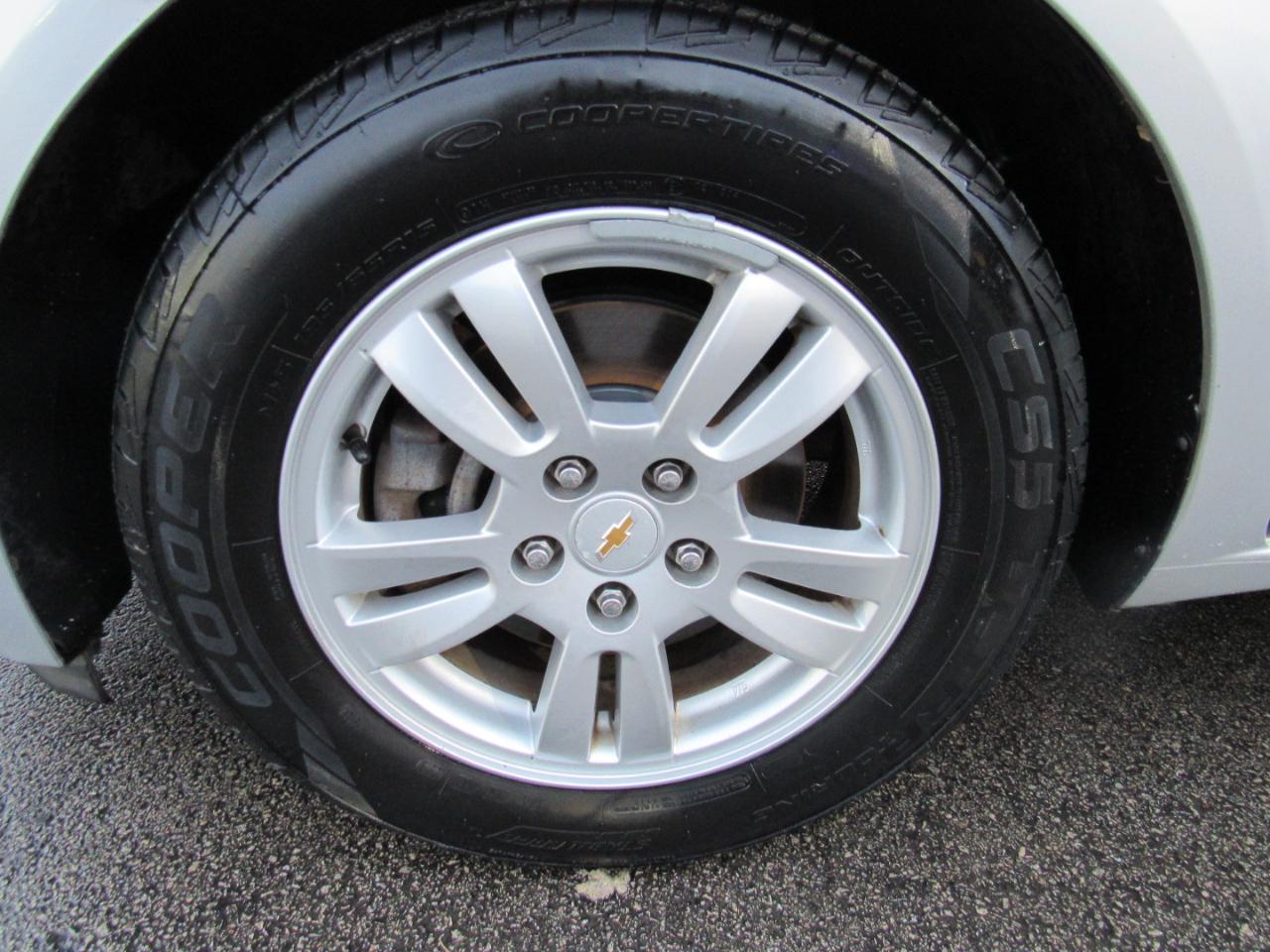 Chevrolet Sonic 5dr HB LT 2LT 2012