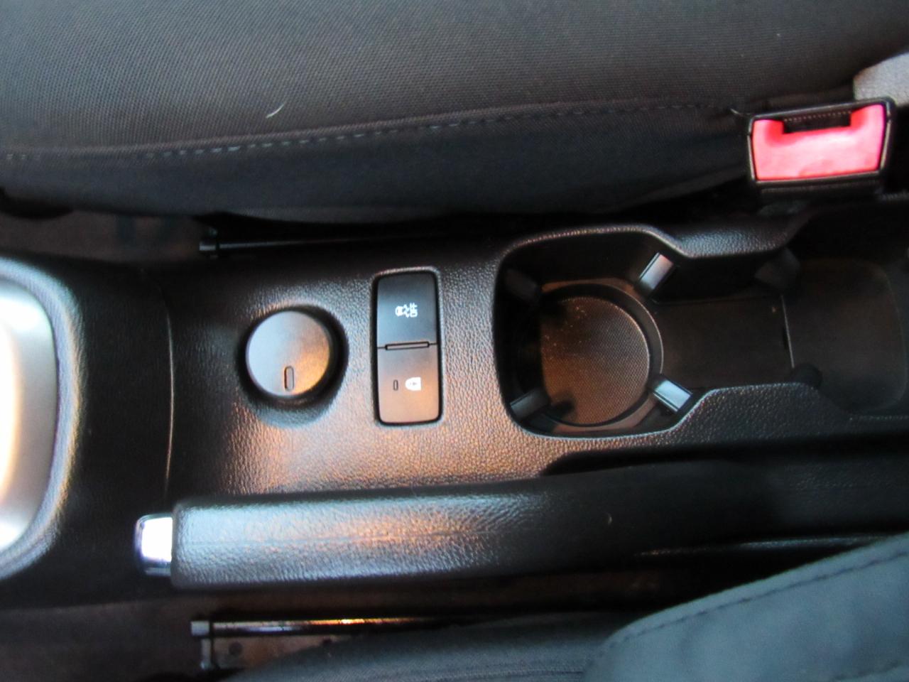 Chevrolet Sonic 5dr HB LT 2LT 2012