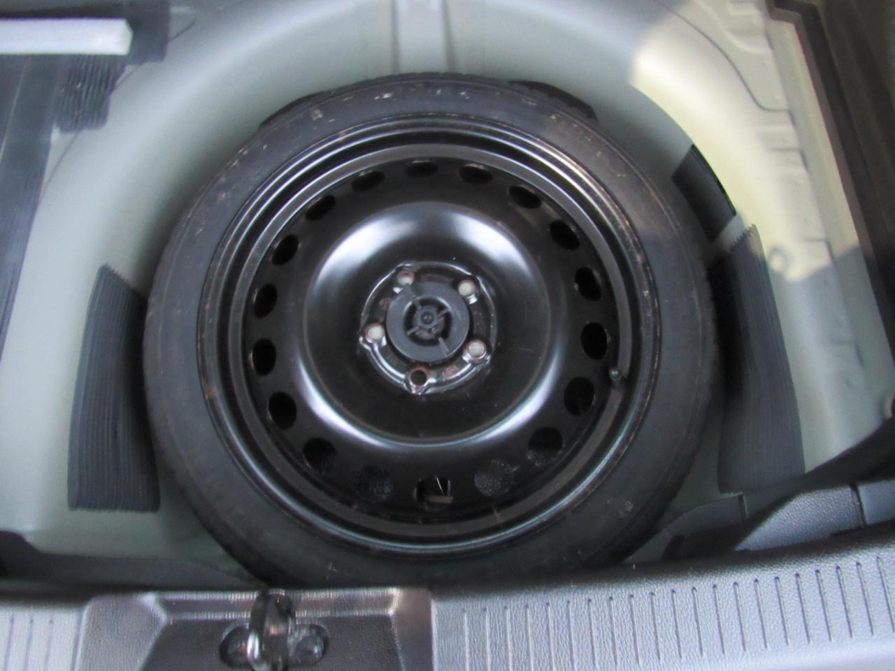 Chevrolet Sonic 5dr HB LT 2LT 2012