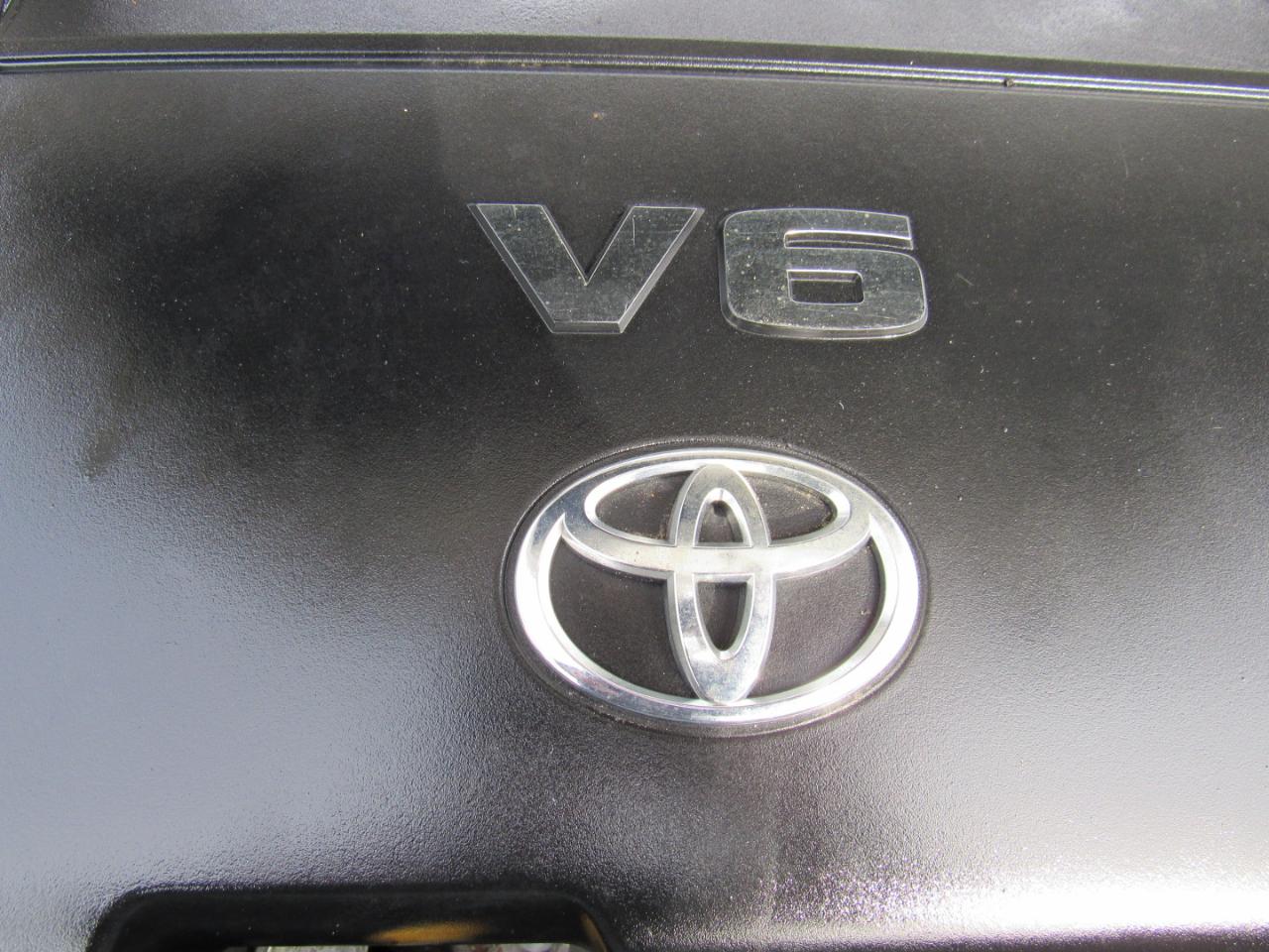 Toyota RAV4 4WD 4dr V6 5-Spd AT Sport (Natl) 2008