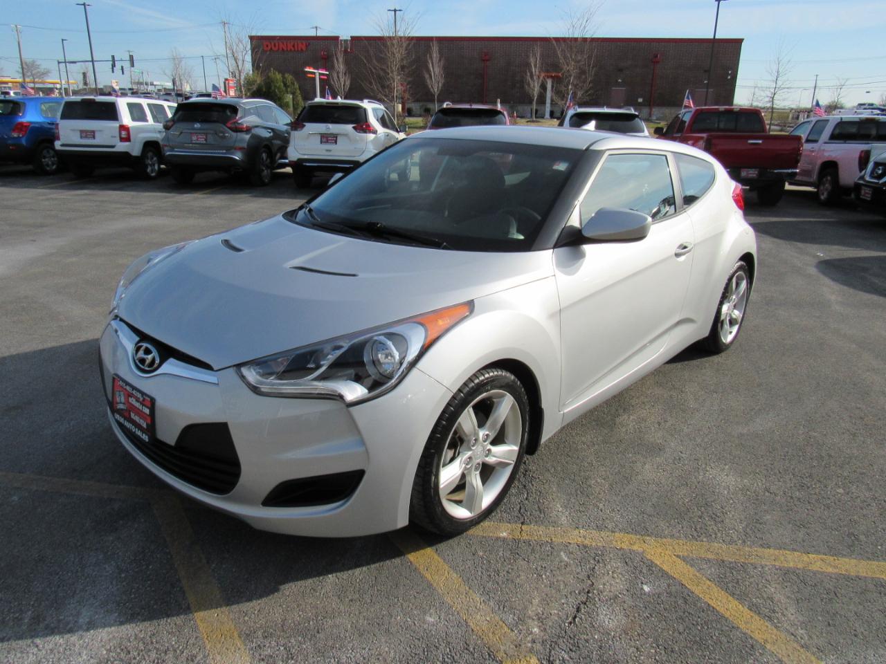 2013 Hyundai Veloster 3dr Cpe Auto w/Black Int