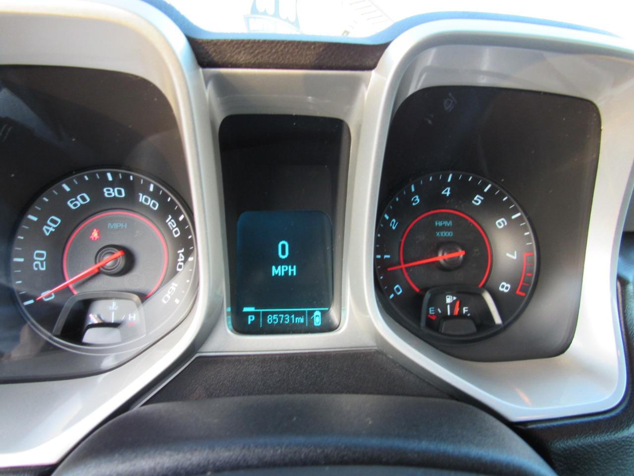 Chevrolet Camaro 2dr Cpe 2LS 2012