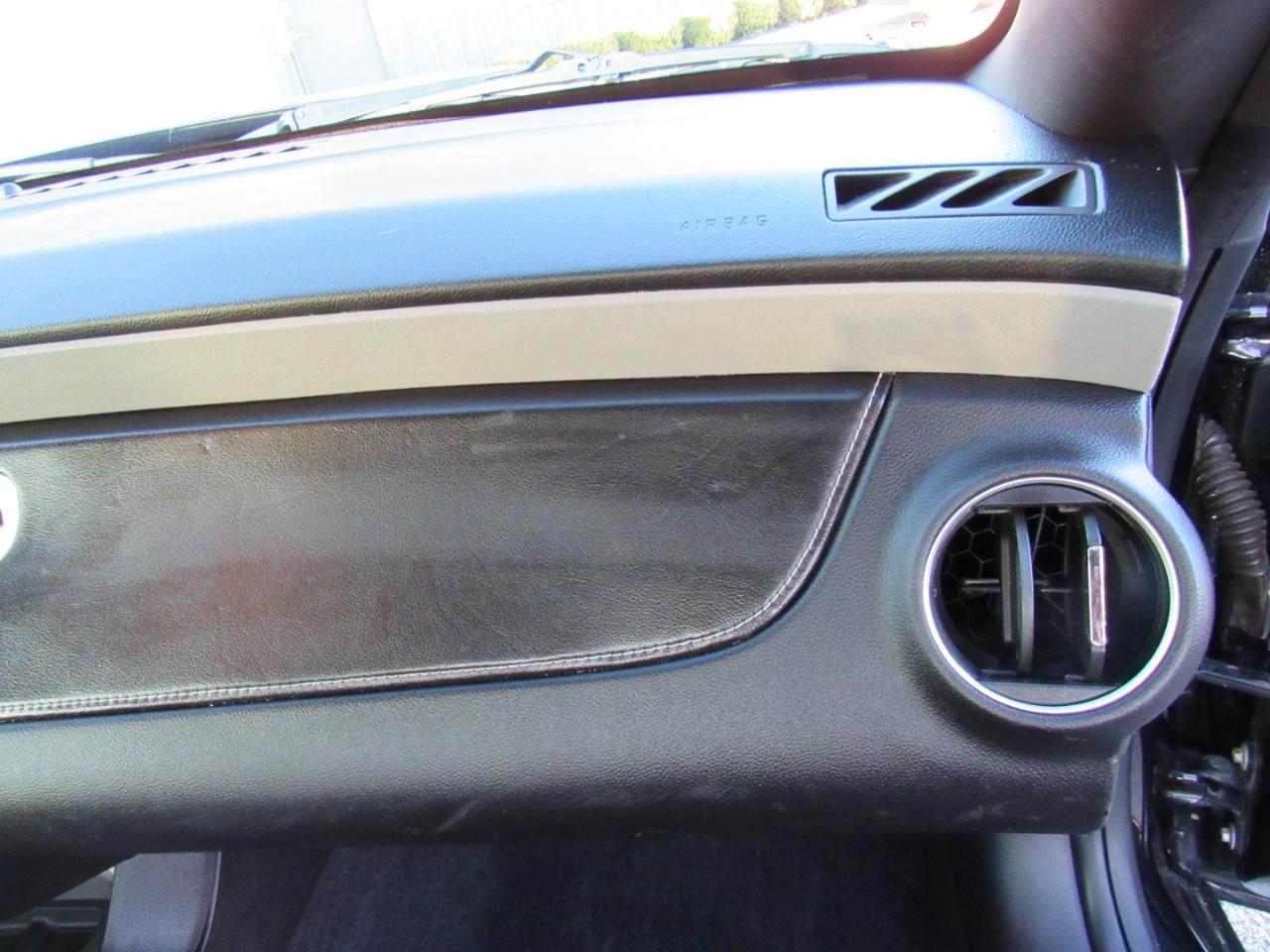 Chevrolet Camaro 2dr Cpe 2LS 2012