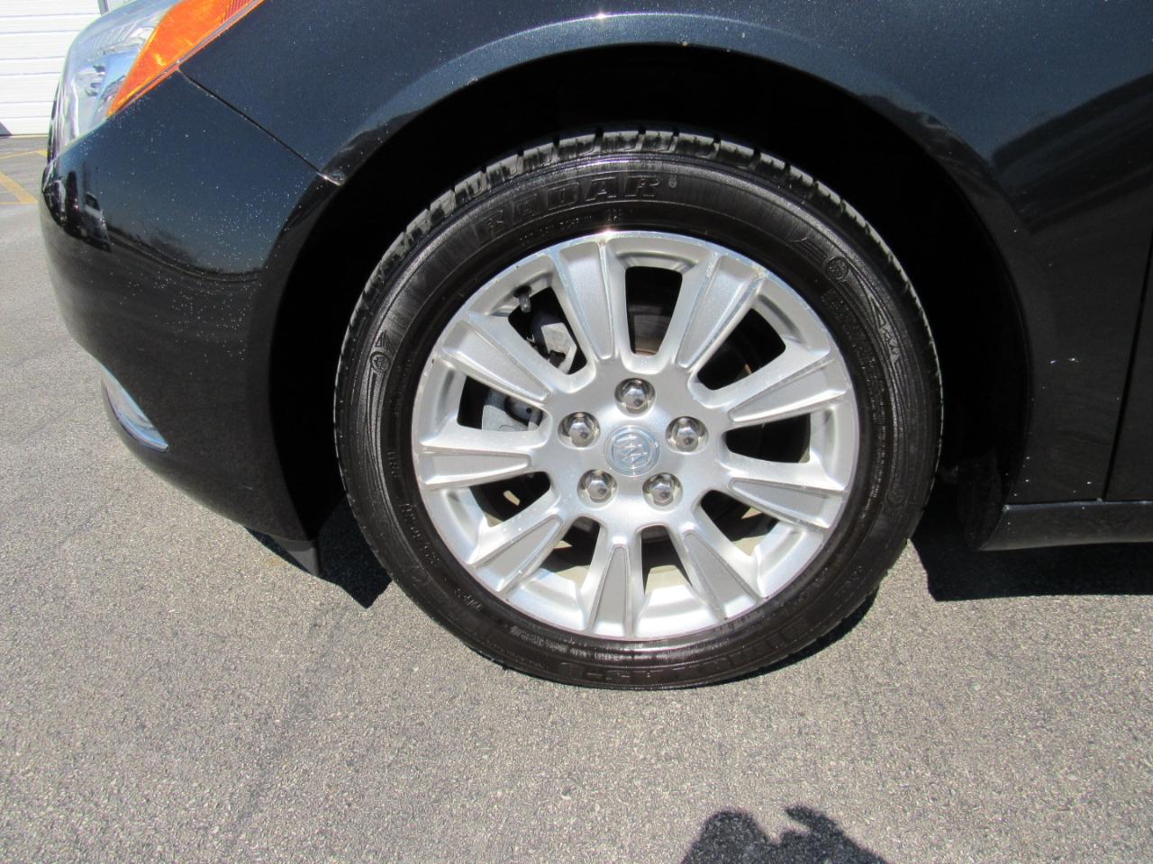 Buick Regal 4dr Sdn Premium 1 2012