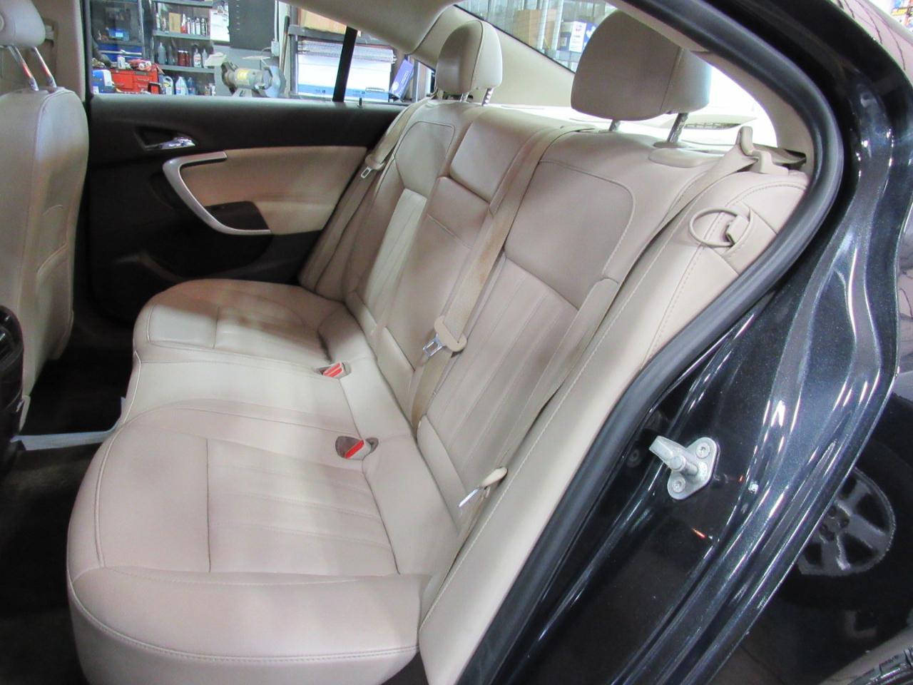 Buick Regal 4dr Sdn Premium 1 2012