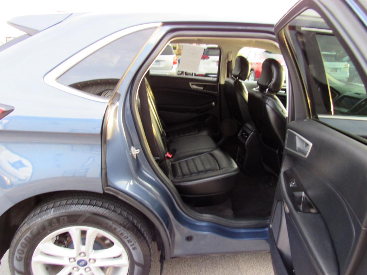 Ford Edge SEL AWD 2019