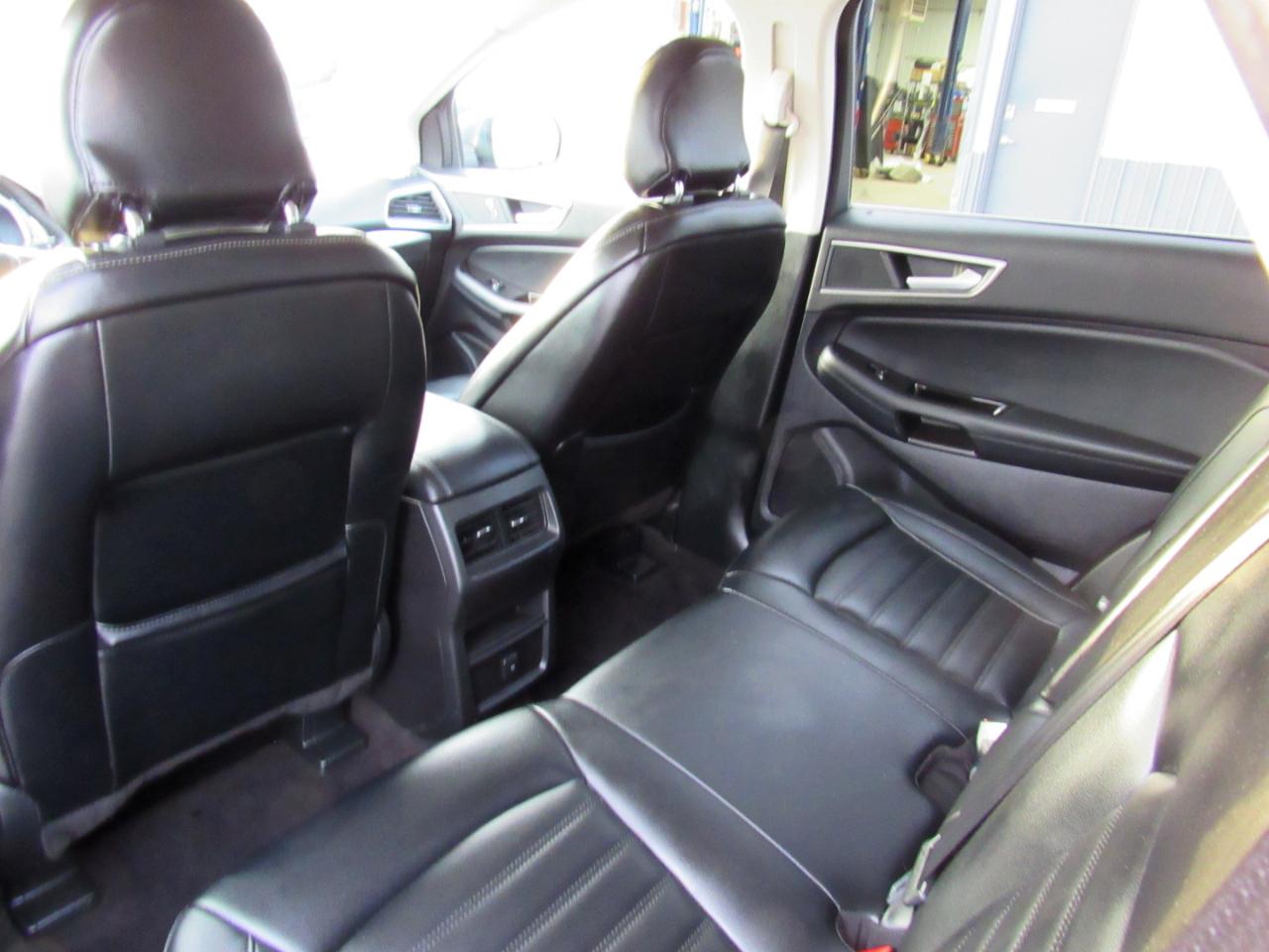 Ford Edge SEL AWD 2019