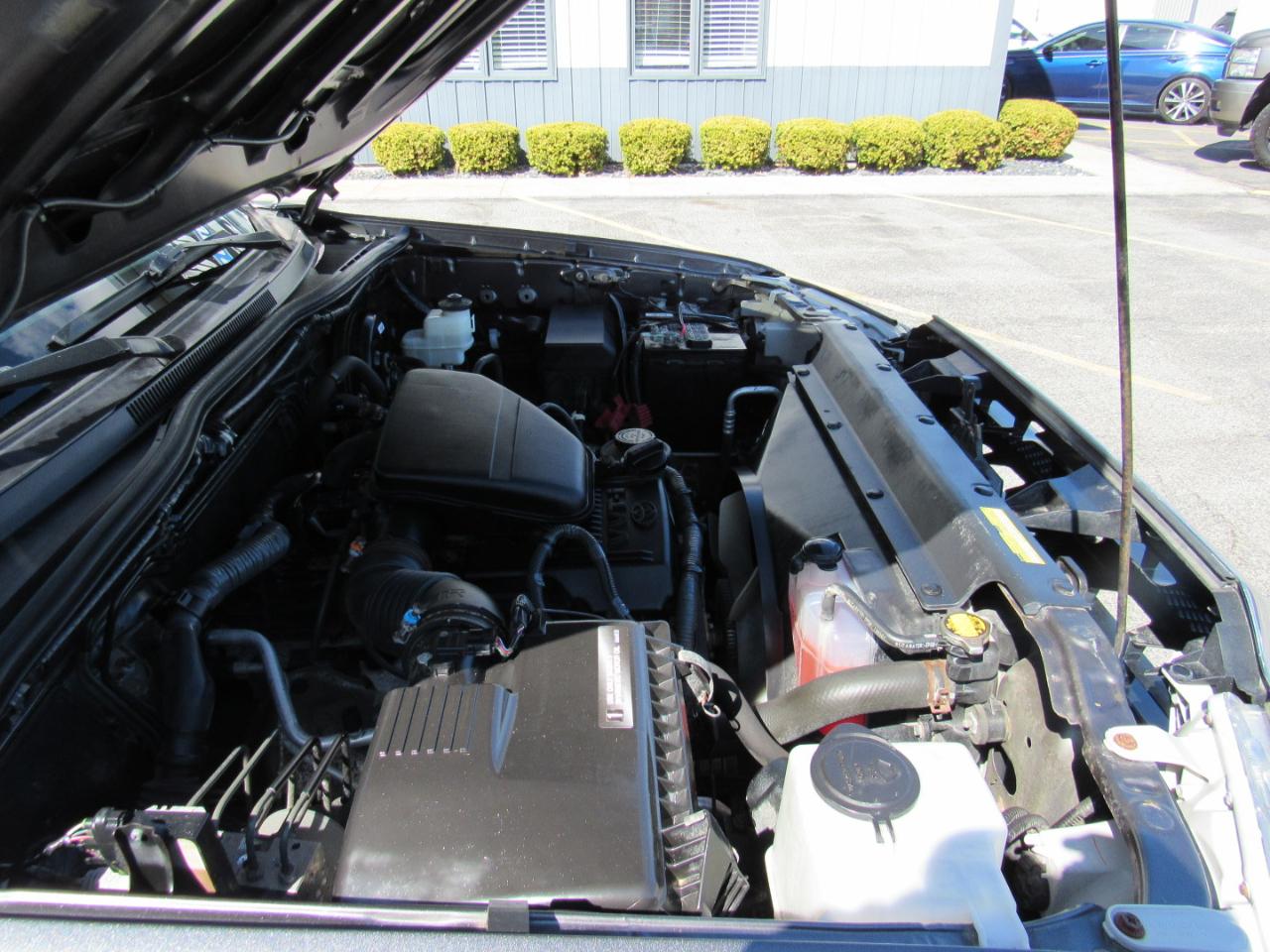 Toyota Tacoma 4WD Access Cab I4 MT (Natl) 2014