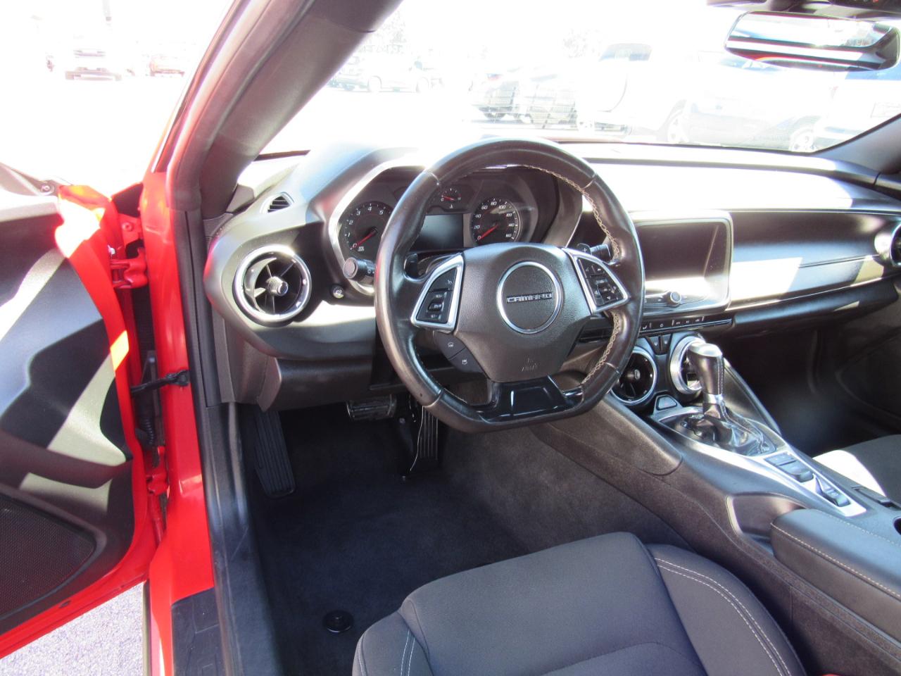 Chevrolet Camaro 2dr Conv 1LT 2020