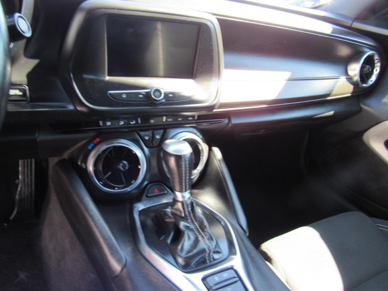 Chevrolet Camaro 2dr Conv 1LT 2020