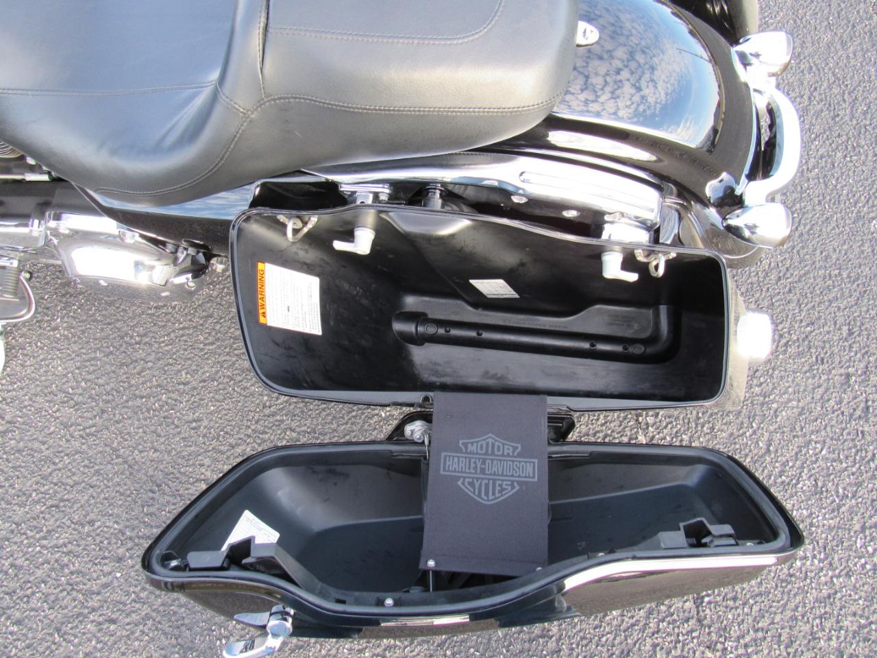 Harley-Davidson Road King  2015