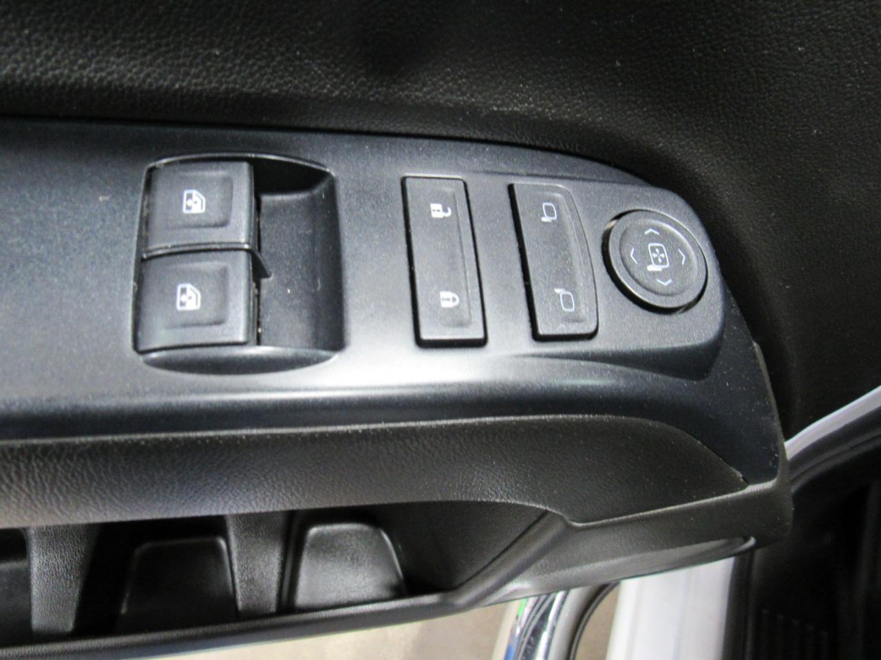 Chevrolet Silverado 2500HD 4WD Reg Cab 133.6" Work Truck 2018