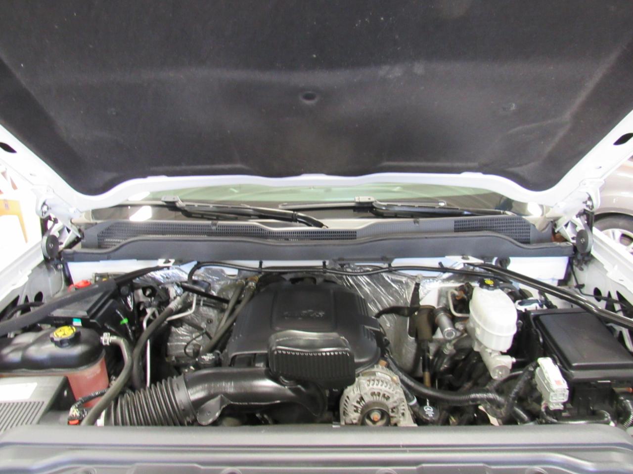 Chevrolet Silverado 2500HD 4WD Reg Cab 133.6" Work Truck 2018