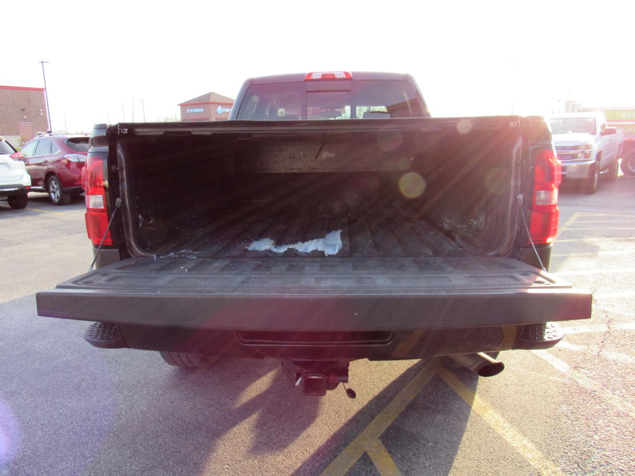 GMC Sierra 2500HD available WiFi 4WD Crew Cab 153.7" Denali 2015