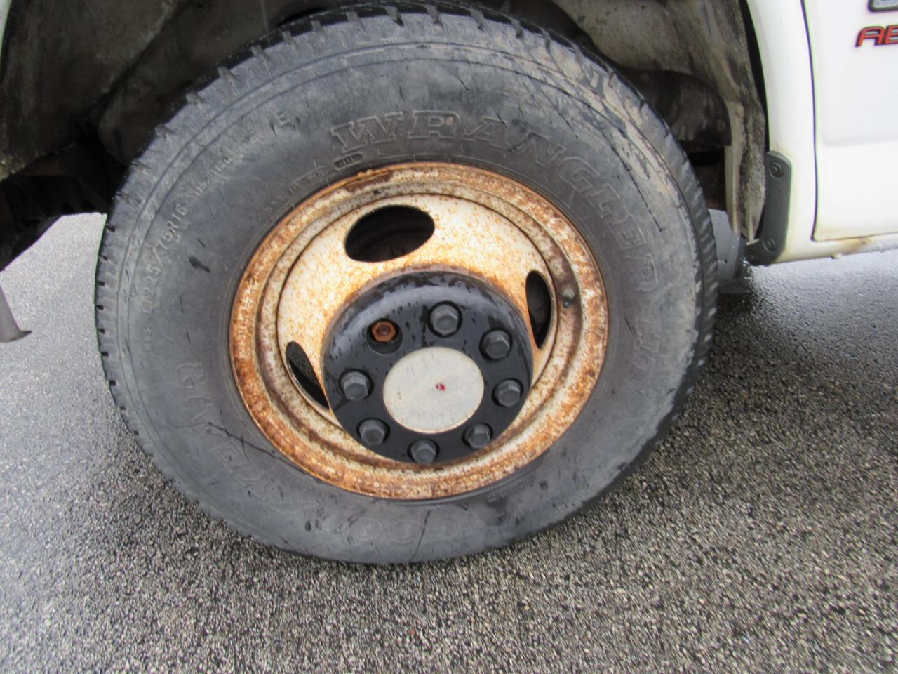 GMC G Savana Special 159" WB C7A DRW 1998