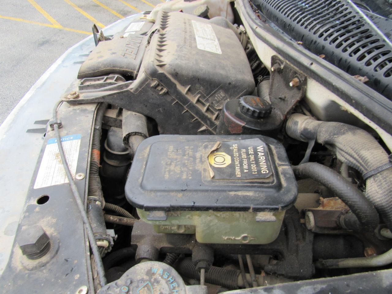 GMC G Savana Special 159" WB C7A DRW 1998