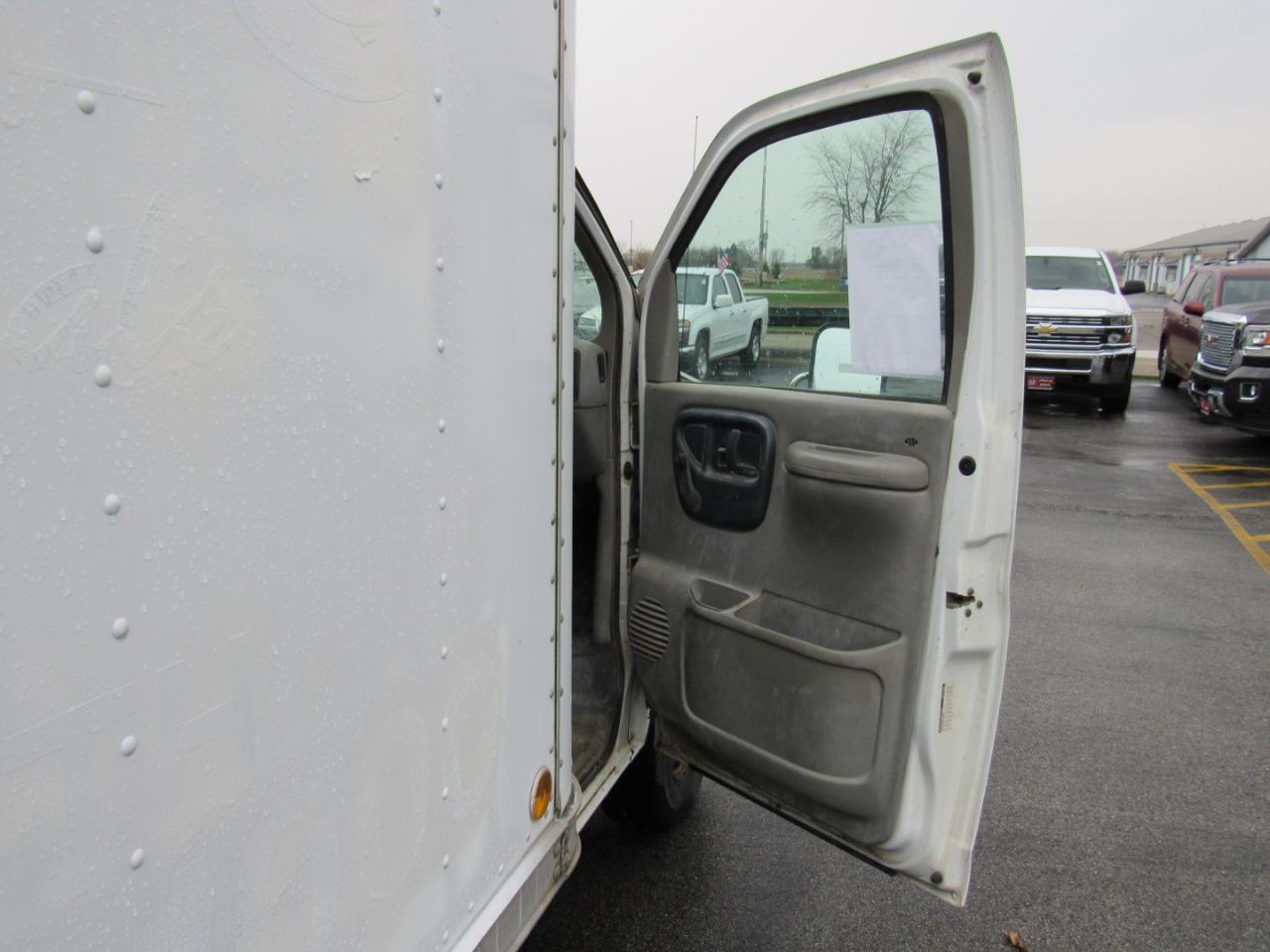 GMC G Savana Special 159" WB C7A DRW 1998